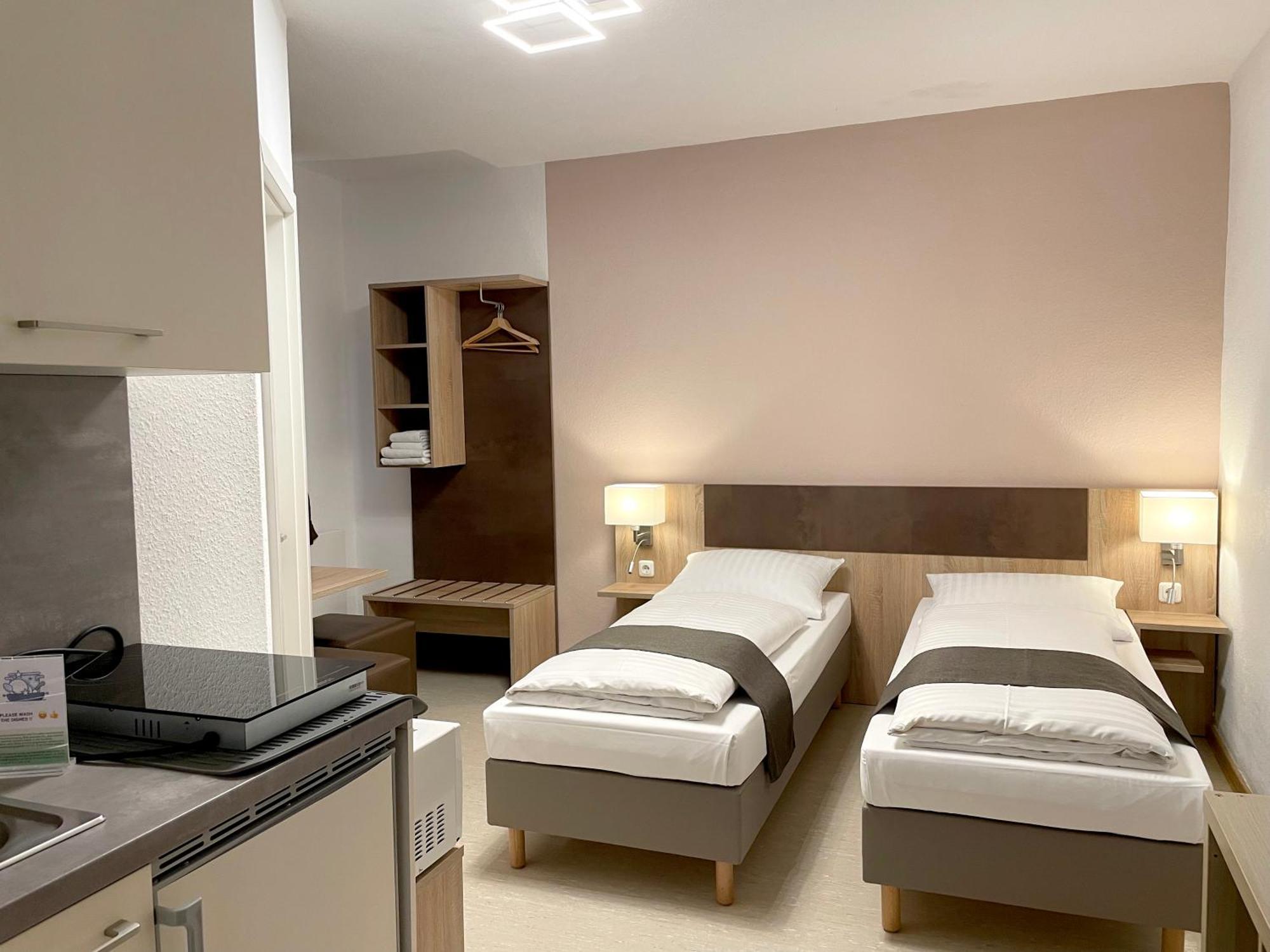 Hana Aparthotel Barsbuttel ภายนอก รูปภาพ