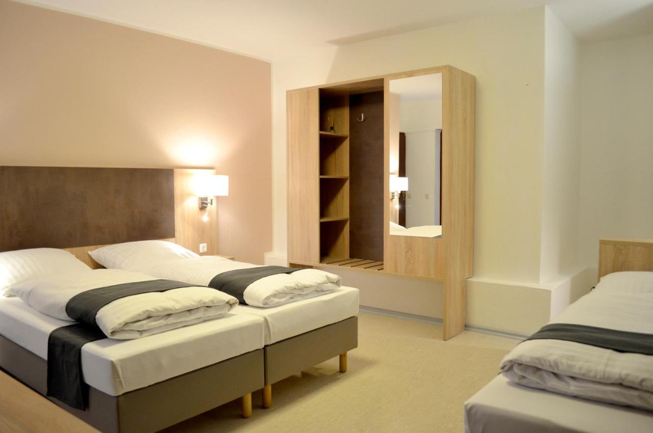 Hana Aparthotel Barsbuttel ภายนอก รูปภาพ